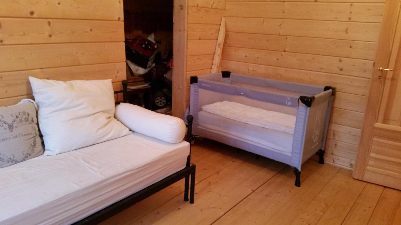 Au Chalet Bed & Breakfast Maubray Eksteriør bilde