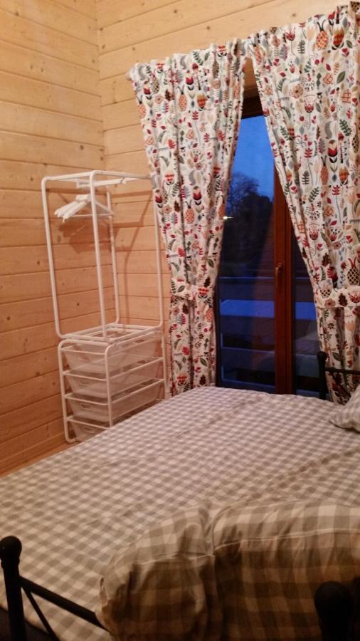 Au Chalet Bed & Breakfast Maubray Eksteriør bilde